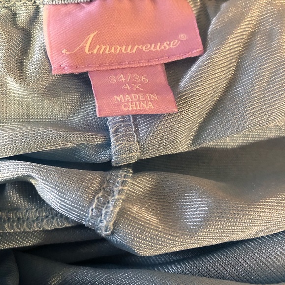 Amoureuse NWT Baby Doll Ruffle Gown Sky Blue w/ Royal Blue Trim-wms sz 4x(34/36) - Picture 6 of 12